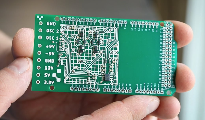 PCB Material Shortage 2026: Glass Fabric Drives New CCL and FR-4 Price Hikes