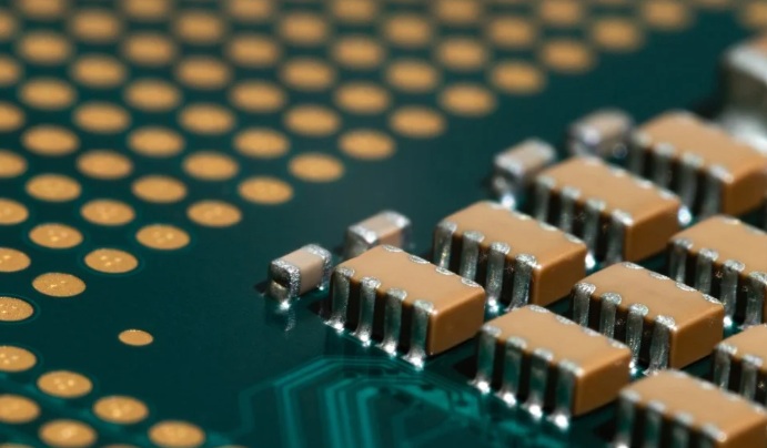 MLCC Price Increase 2026: Samsung Raises Q4 X5R Prices 25–30% as AI Capacity Shift Spreads MLCC Price Increase 2026: Samsung Raises Q4 X5R Prices 25–30% as AI Capacity Shift Spreads